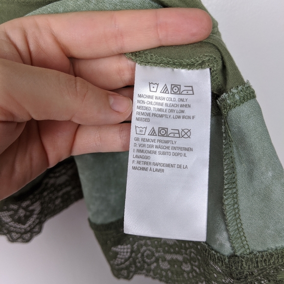 Logo by Lori Goldstein Green Lace Tunic Top - Picture 3 of 5